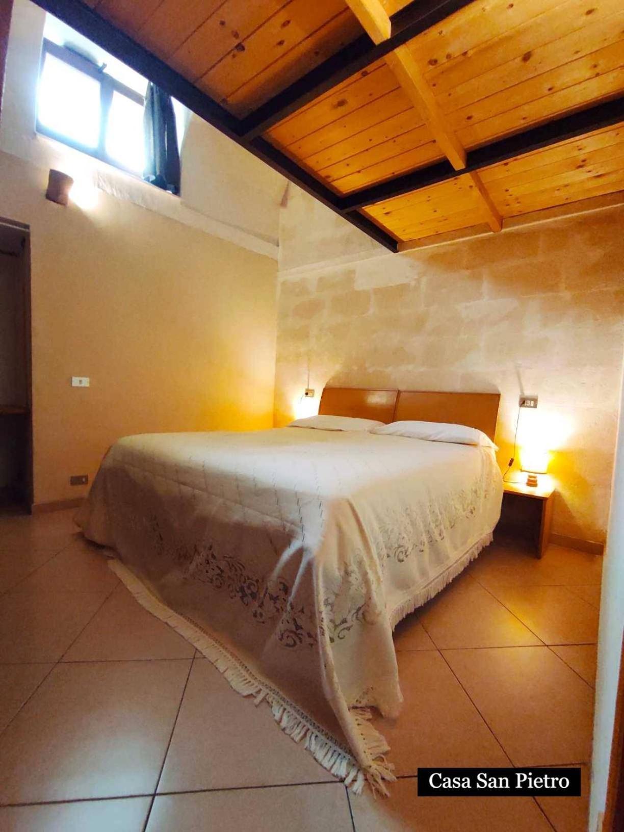 Cave Rooms Sassi มาเตรา ภายนอก รูปภาพ